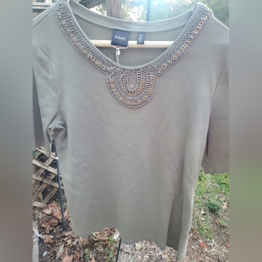 Rafaella olive top, size large.